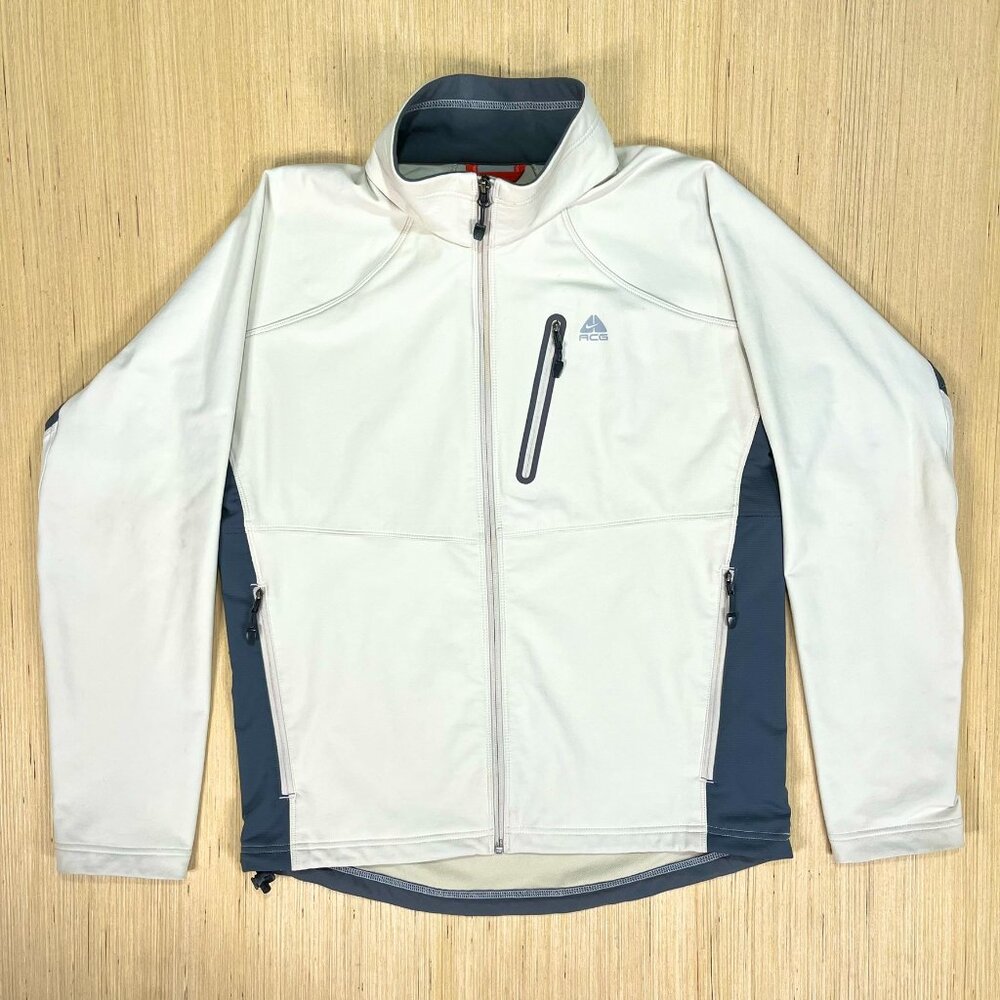 Vintage Nike ACG Jacket Mens Small Soft Shell Full Zip Stretch Breathable White